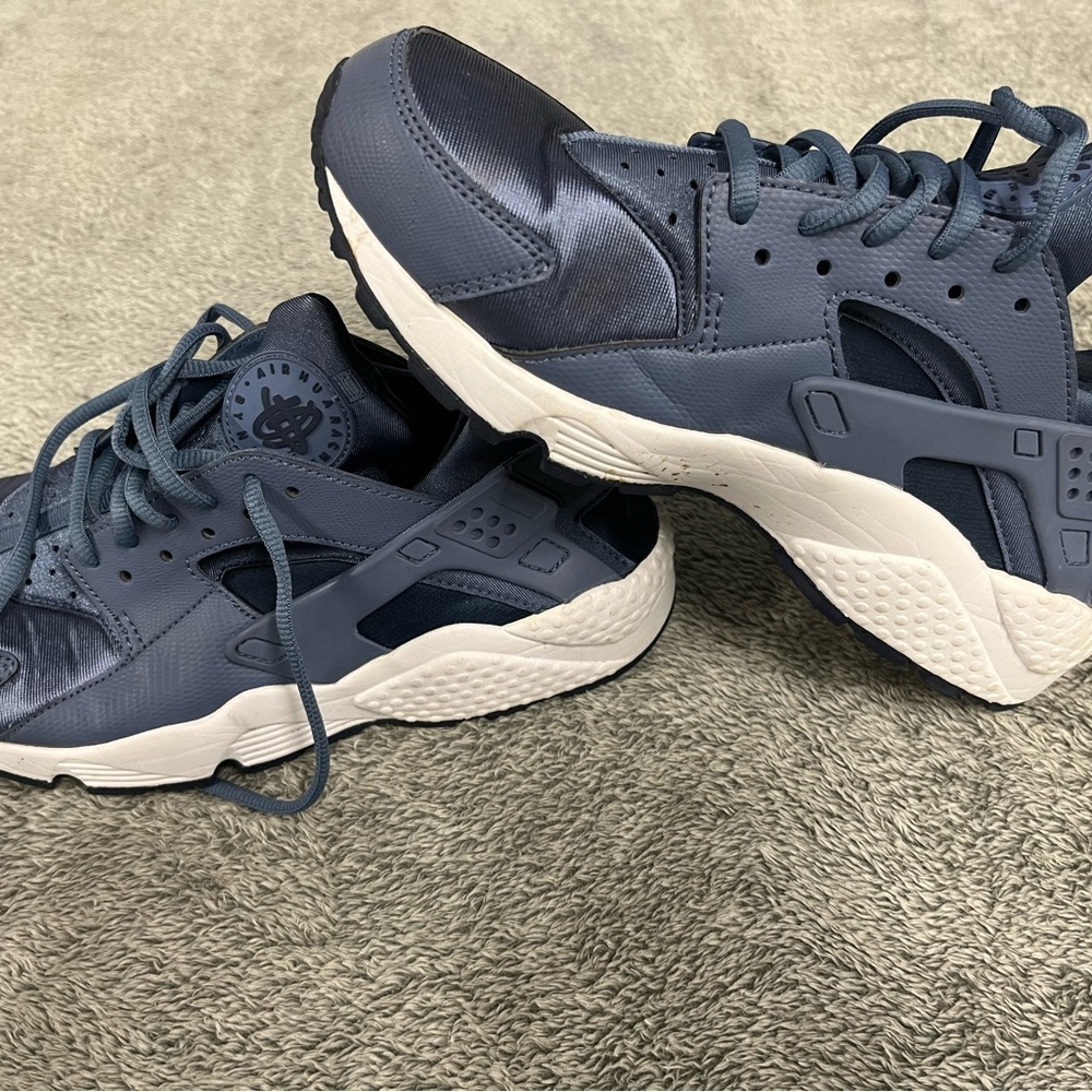 Nike Air Huarache Sneakers in Navy and White